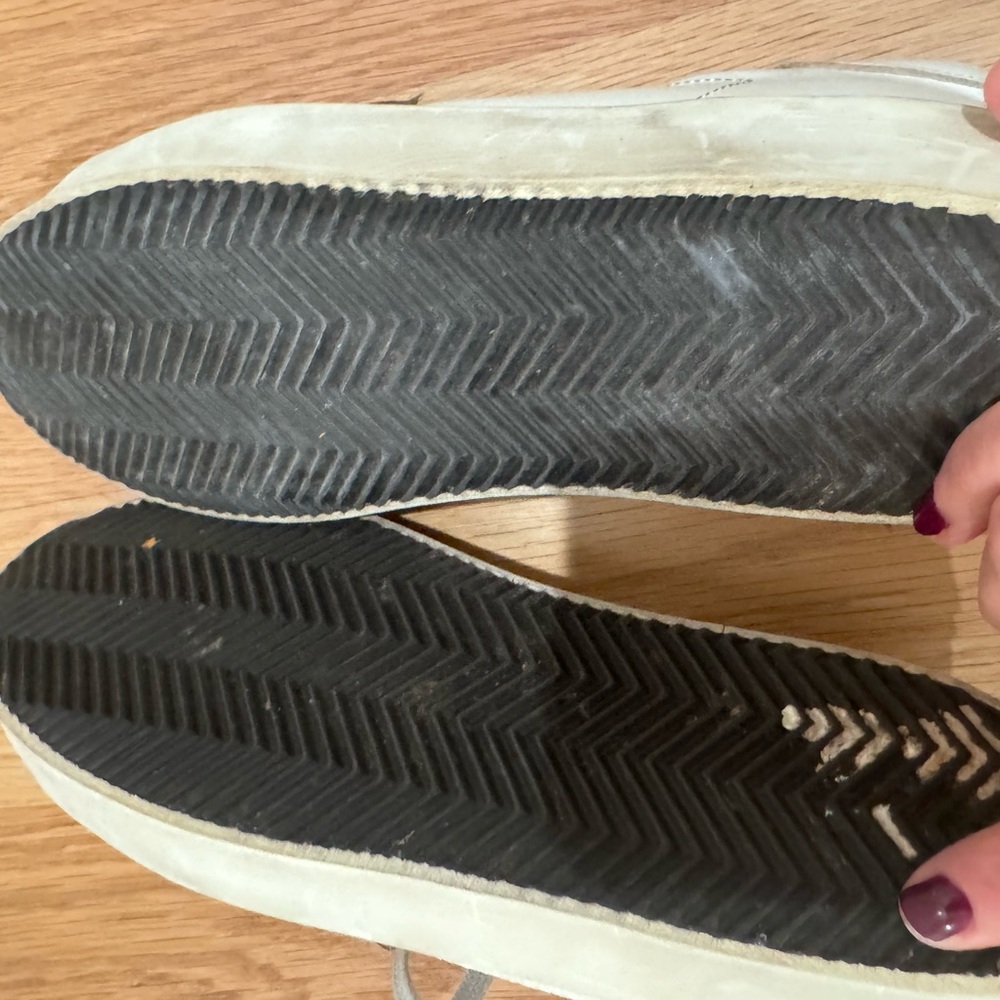 Golden Goose White and Gold Women’s Sneakers - Picture 3 of 11